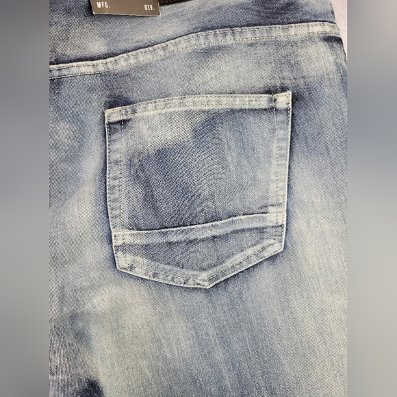 Ecko unltd Relaxed Cotton crystal hole  men shorts Size 42 - Picture 11 of 12